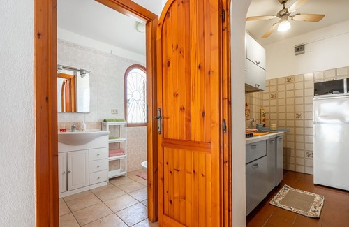 Quartu Sant'Elena House | Vacation Home "Villa Stella" with Private Terrace, Private Garden & Wi-Fi