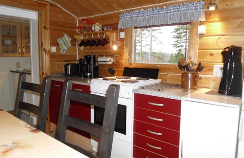 Ed House | Vacation home with a view of the lake, family-friendly, free WLAN
