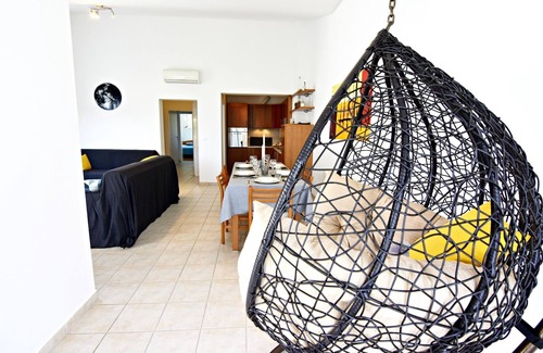 Basanija Apartment | Vacation house Umag Savudrija, near the beach, balcony with sea view, WiFi