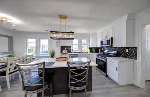 Hicksville House | Vacation Housen