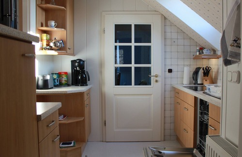 Varel Condo | Vacation like in paradise. Apartment with large rooms and beautiful ambience.
