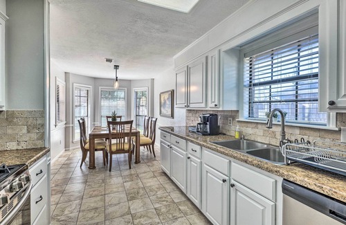 Wheeler Ridge House | Vacation Rental Home Near College Station