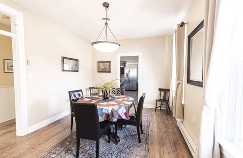 Bolivar Apartment | Vacation Rental: Merchants Flat