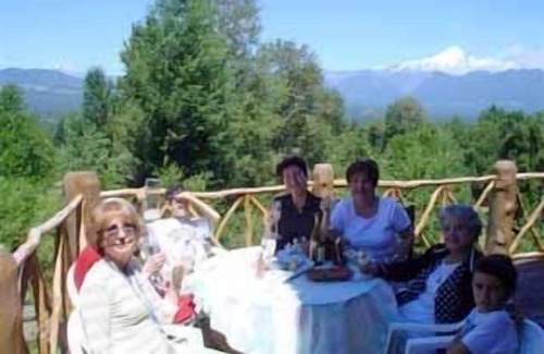 Pucon House | Vacation Rental. Own river with Mountain Views. Near Pucon