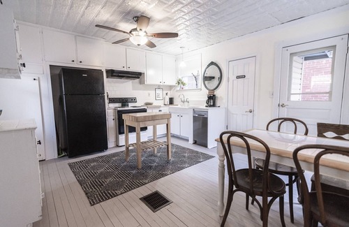 Bolivar House | Vacation Rental: Schilling House