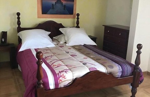 Ducos Apartment | vacation rentals low villa