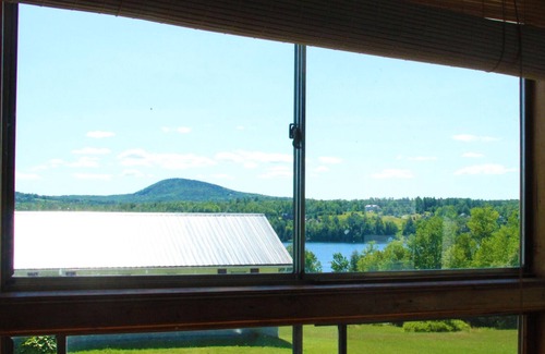 Westmore Cottage | Vacation Station Renovated Willoughby Cottage With Antique Train