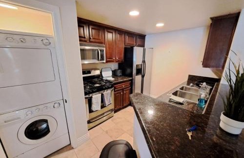 University City Apartment | -Vacation two bedroom La Jolla luxury condo