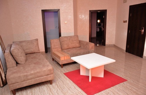 Asaba Hotel | Vacation Villa Hotel and Suites