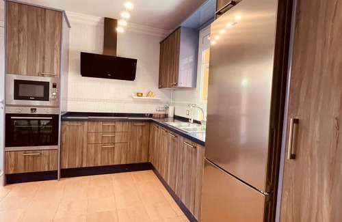 Los Cristianos Villa | Vacation Villa 'Playa D2' with Sea View, Wi-Fi and Air Conditioning