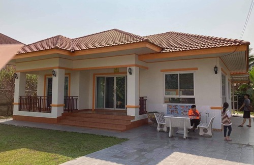 Chiang Rai House | Vacations House Clean Safe and Comfort next to Singha Park Chiang Rai