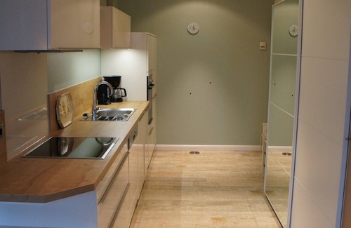 Hamburg-Nord Apartment | Vacations on the banks of the Alster - cycling and walking
