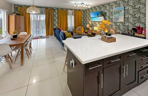 Princeton House | Vacay Spot Family Spacious, BBQ, Park Boat, go FL Keys