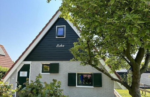 Anjum House | vakantiehuis Lieke Lauwersmeer met sauna