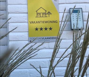 Sint-Michiels House | Vakantiewoning Margaux -free parking - Sauna