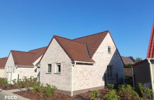 Koksijde House | Vakantiewoning Polderhuis 10, airco en verwarming in alle kamers, privé parkeerplaats en afgesloten tuin