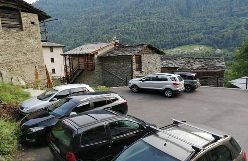 Spriana Apartment | VAL MALENCO HOLIDAY HOUSE CA 'MADONNA DEL ROSARIO