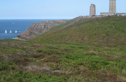 Pleneuf-Val-Andre Cottage | VAL-OCEAN, new independent rental, r. d.c, in PLENEUF-VAL-ANDRE.