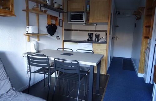 Val-Thorens Apartment | VAL THORENS 2* 26m², FUNCTIONAL, SOUTH, 2 BEDROOMS + THE LIVING ROOM, comfortable