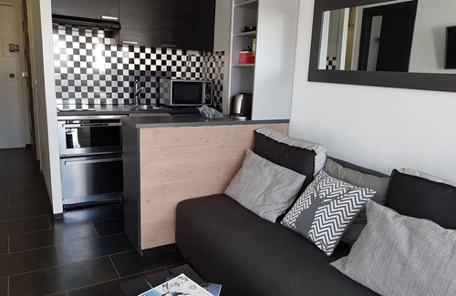 Val-Thorens Apartment | Val Thorens 29m² 4/6 pers. Balcony + Wifi. Magnificent view of the slopes & Cime Caron