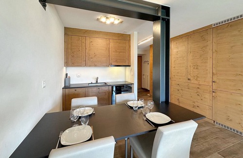 Lens Apartment | Valdor Residence- Crans Montana- Swiss Alps