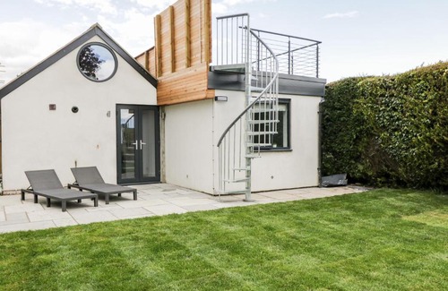 Pewsey House | Vale Lodge