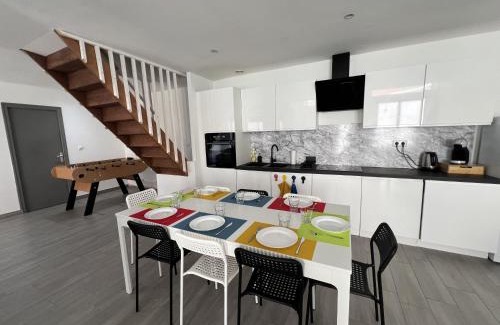 Anzin House | ValenStay - Maison groupes ou famille - Netflix