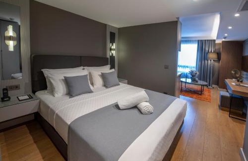 Besiktas Hotel | Valente Suites&Hotel