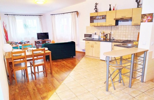 Piasek Południe Apartment | Valeriy is an accommodation set just 400 metres from Wawel Royal Castle