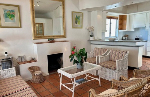 Voelklip House | Valinor - Grotto Beach