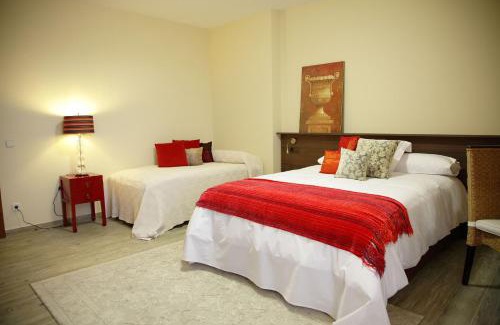 Castrocontrigo Hotel | Valle Del Eria Hotel