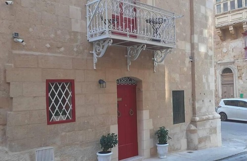 Valletta House | Valletta Ta' Golina Corner House