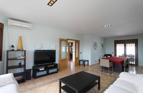 Sesena Ski Chalet | Valley Garden House