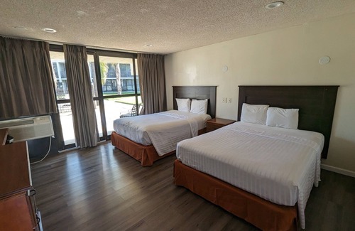 Mission Hills Hotel | Valley Inn