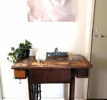 Koria Apartment | Valoisa & tilava 3.krs kaksio, lasitettu parveke