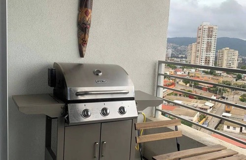 Placeres Apartment | Valparaíso and its charm, close to Viña de Mar and the coast.