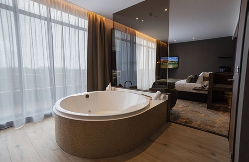 Almere Hotel | Van Der Valk Hotel Almere