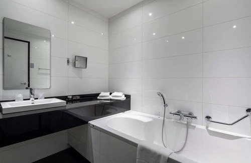 Duiven Hotel | Van der Valk Hotel Duiven near Arnhem A12