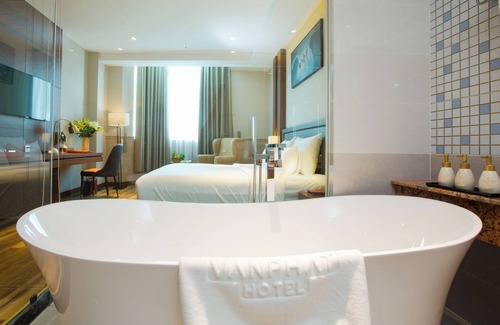Ninh Kieu Hotel | Van Phat Riverside Hotel