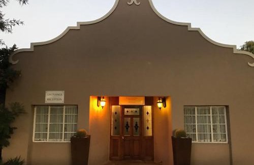 Colesburg Bed & Breakfast | Van Zylsvlei - A Karoo Guest Farm