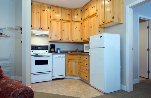 Silver Star Mountain Hotel | Vance Creek Hotel & Conference Centre