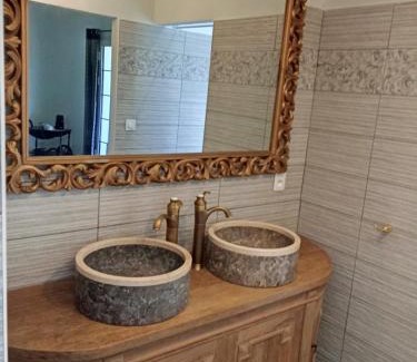 Saint-Philippe Bed & Breakfast | Vanille & Goyavier