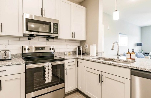 Fort Myers Apartment | Vantage 1BD 3 - One Bedroom Apartment, Sleeps 2