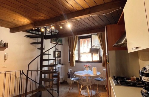 Gignese Apartment | Varenne house is ready to welcome you and your animal friends!