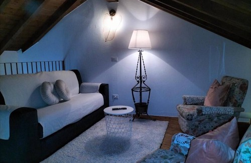 Gignese Apartment | Varenne house is ready to welcome you and your animal friends!