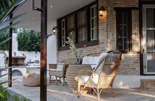 Kalamaki House | Vartan's summer house