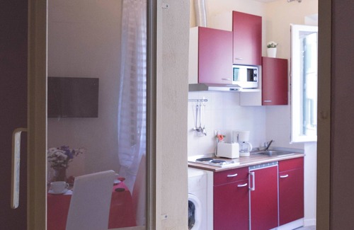 Santa Maria Novella Apartment | Vasari Florence Apt B 5-Minute Walk from SMN Station