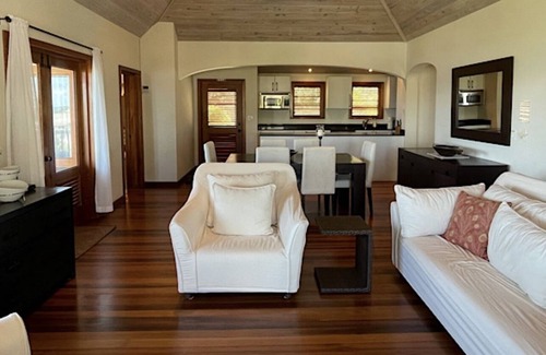 Willikies Villa | Vashay’s vacation pad/beauty in the sun