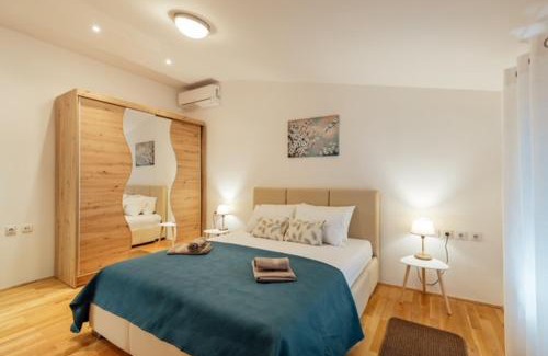 Kumbor Apartment | Vasiljevic Grand Apartment