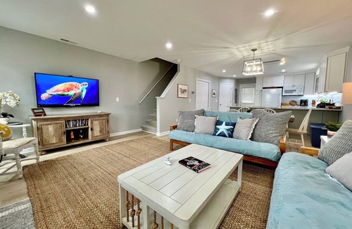 Chincoteague House | Vast Views - Pet friendly; Shared pool!